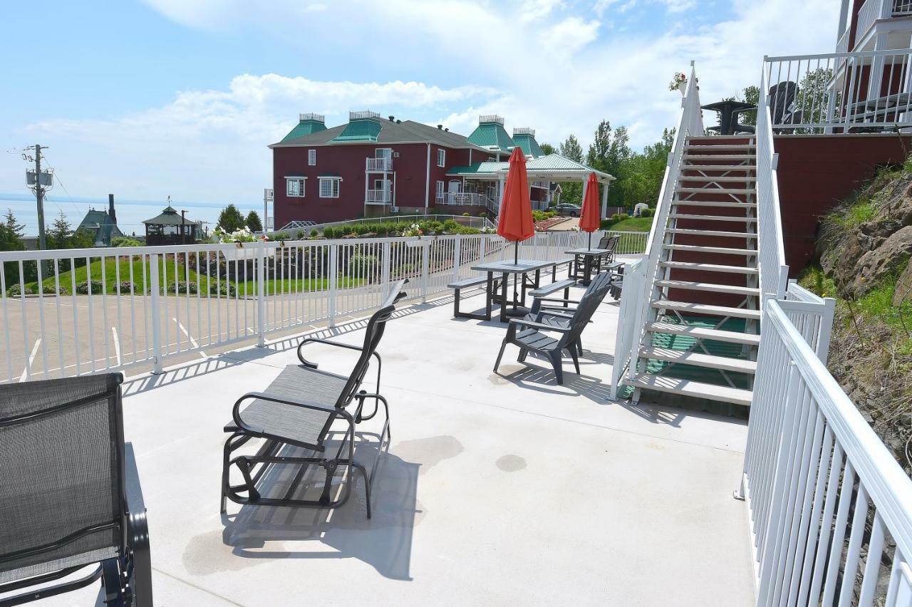 Отель Les Pavillons Du Petit Manoir Du Casino Ла-Мальбе Экстерьер фото